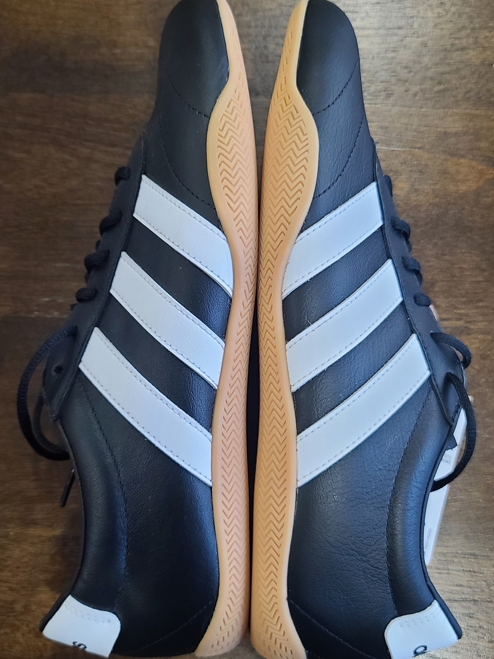 adidas Grand Court Lo Shoes Core Black / Cloud White / Gum Women's